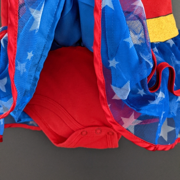 Wonder Woman red & blue onesie/costume - Picture 3 of 4